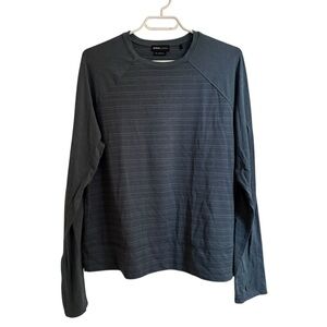 Prana Women’s Sol Searcher Dark Gray/Blue Striped Longsleeve Top